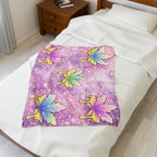 Pastel Rainbow Maple Leaf Velveteen Plush Blanket — Cozy Decorative Throw for Bedroom & Gifts